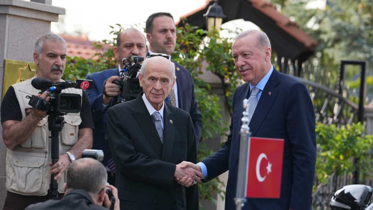 Erdoğan’dan Bahçeli’ye Konut Ziyareti
