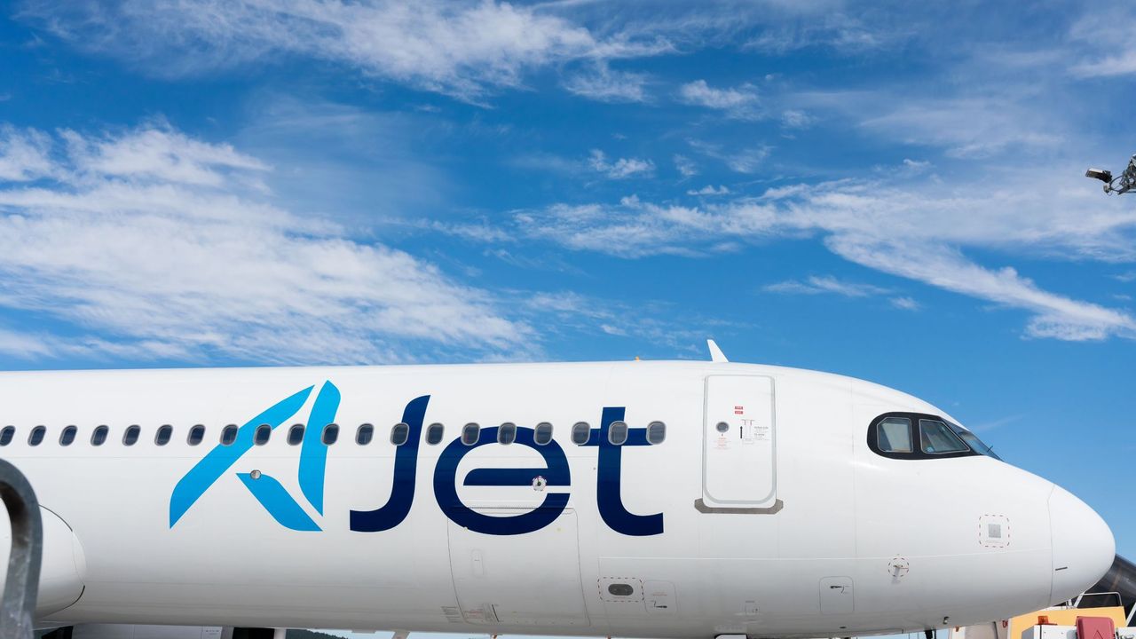 AJet Anneler Günü İndirimi: 100 Bin Koltuk Satışta