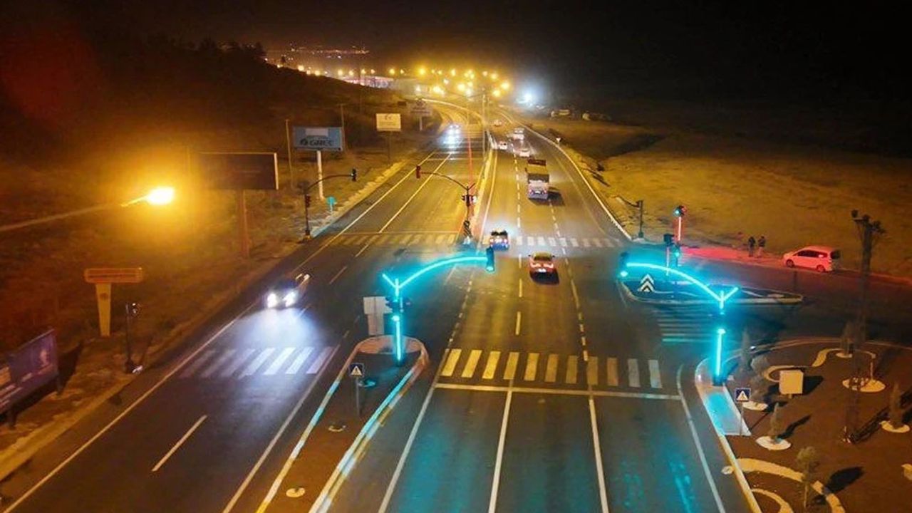 AK Parti’den Mardin Büyükşehir Hizmetlerine Tam Not