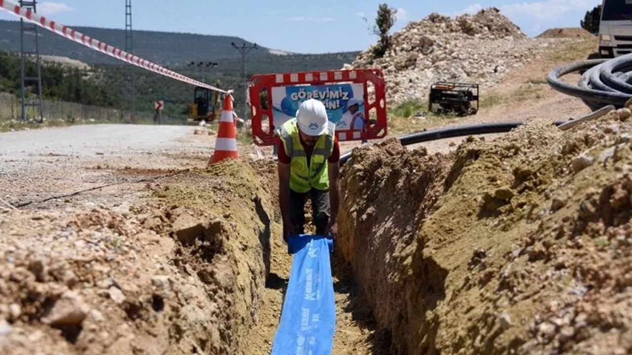 MESKİ Mut Kelceköy’de İçme Suyu Hattı Yeniliyor