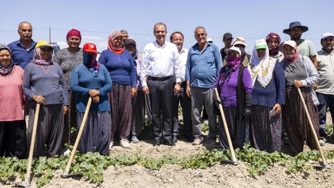 Mersin’den Mut ve Gülnar Çiftçisine Ekipman ve Boru Desteği