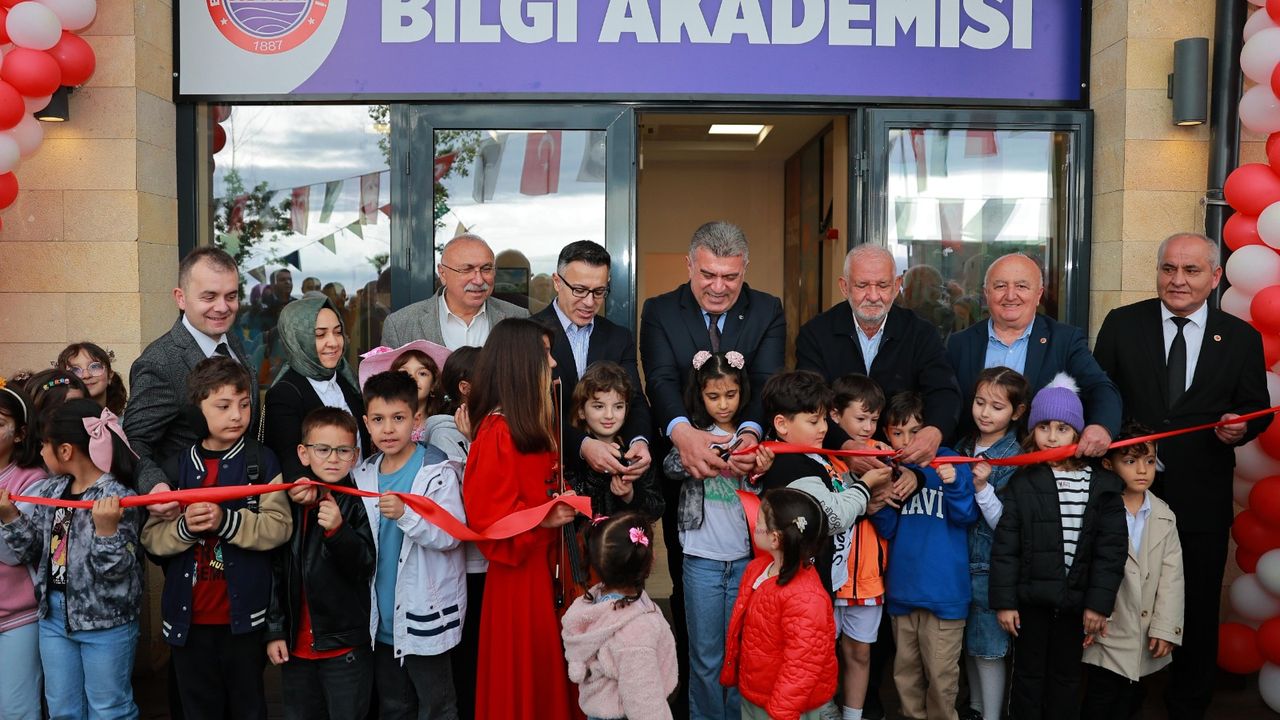 Bulancak Belediyesi Çocuklara Yönelik Bilgi Akademisi Açtı