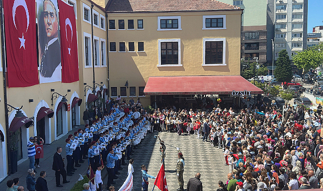 19 Mayıs Samsun Bulvar AVM’de Coşkulu Kutlama