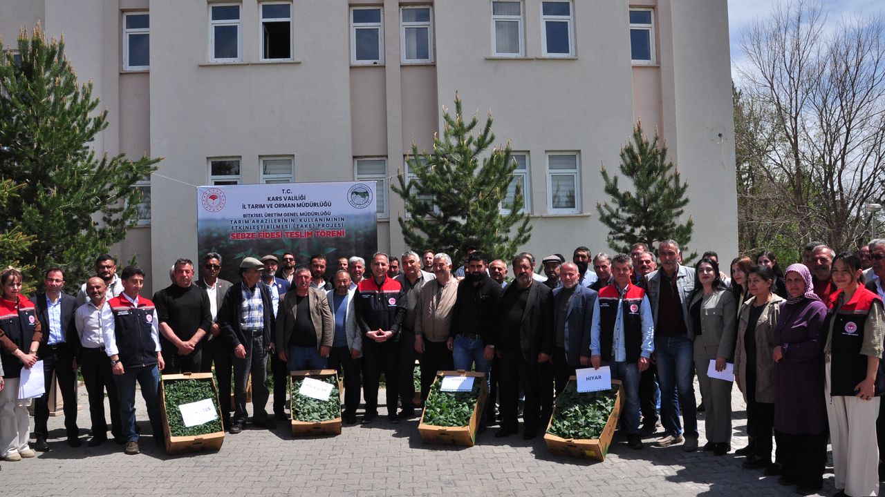 Kars’ta Sebze Meyve Üretimine 27 Bin Fide Desteği