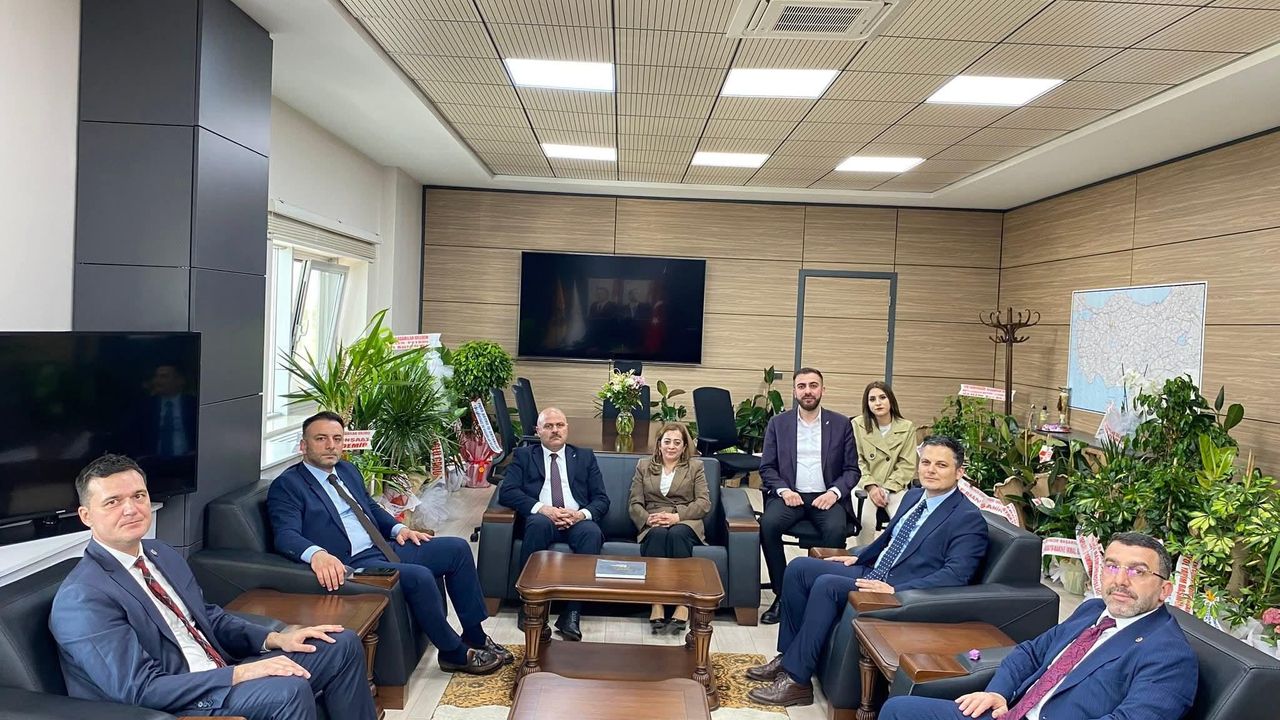 Kars Ulaşım Projeleri İçin Karayollarına İş Birliği Ziyareti