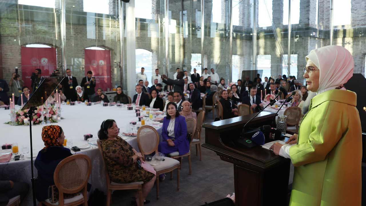 2025 Aile Yılı İlan Edildi: Aileye Küresel Tehditler Masada