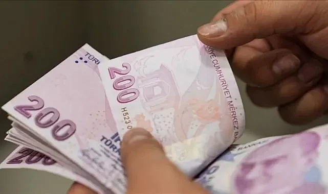 Emeklilere 4 Bin Lira Bayram İkramiyesi Ödemesi Başlıyor