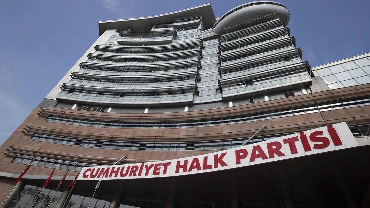 CHP’den Bakımevleri Komisyonu Hamlesi