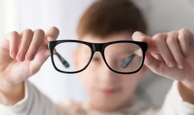 Çocuklarda Miyopi Artışı: Halk Sağlığı Sorunu