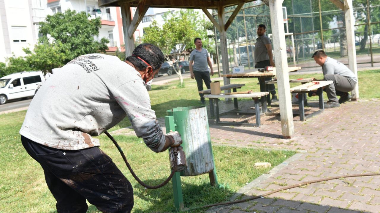 Kepez Belediyesi Parkları Yeniliyor: Yenidoğan