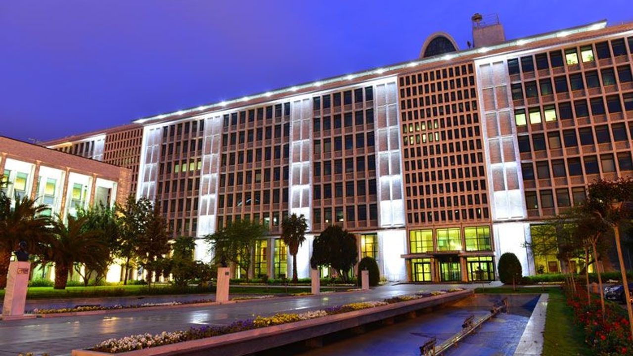 İBB ihale soruşturması: Daire başkanı dahil 18 gözaltı