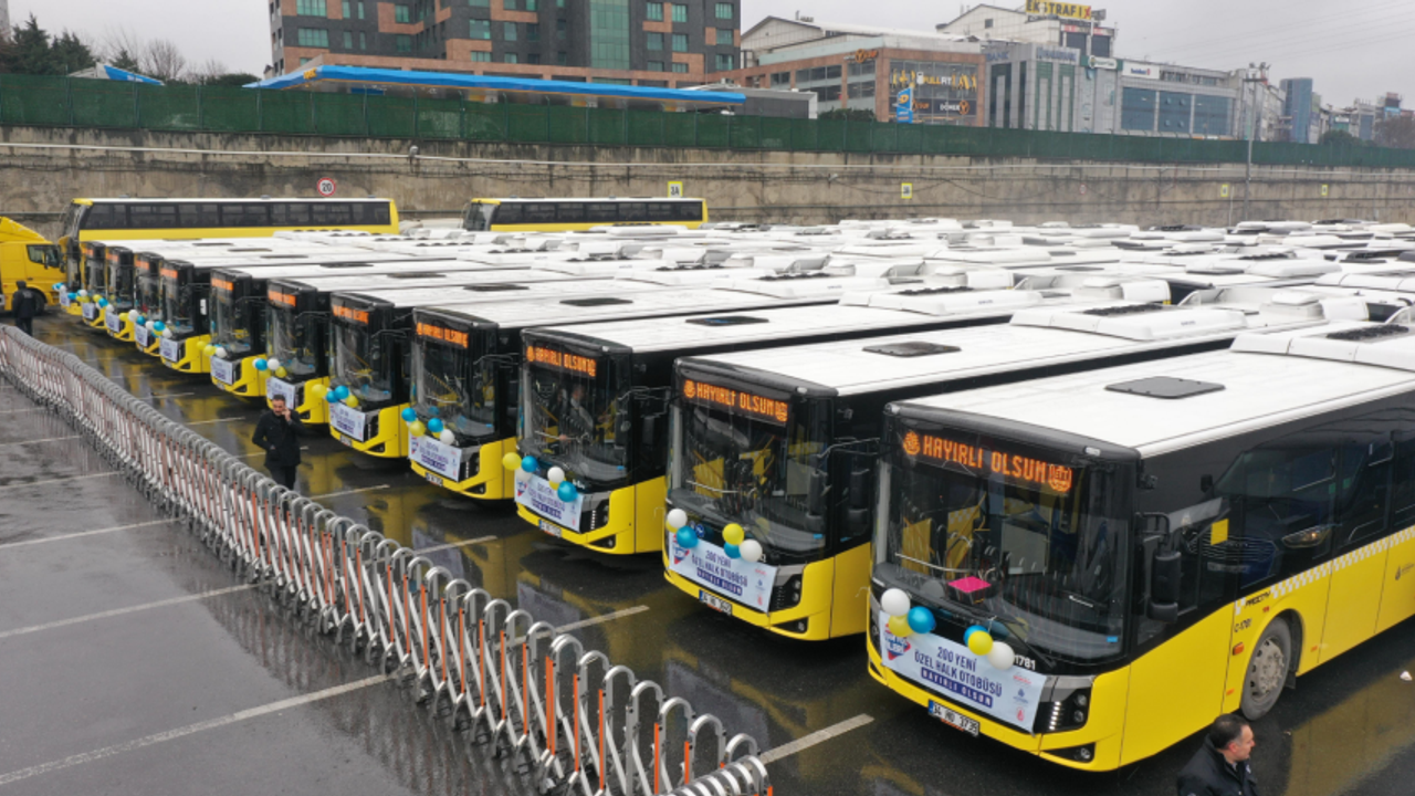 İstanbul Toplu Ulaşımda Kriz: Halk Otobüsleri Durdu