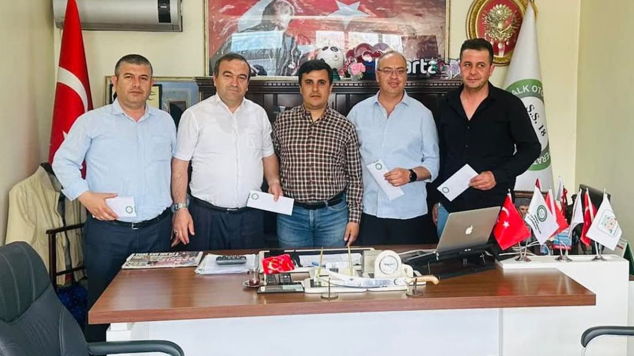 **Isparta Halk Otobüsleri Nisan Örnek Şoförlerini Ödüllendirdi**