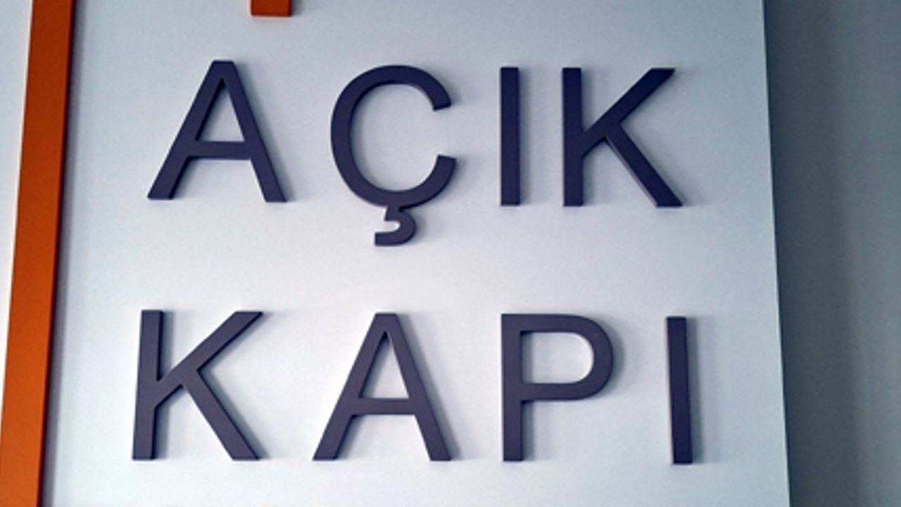 Açık Kapı Birimi Vatandaşların Resmi İşlerini Kolaylaştırıyor