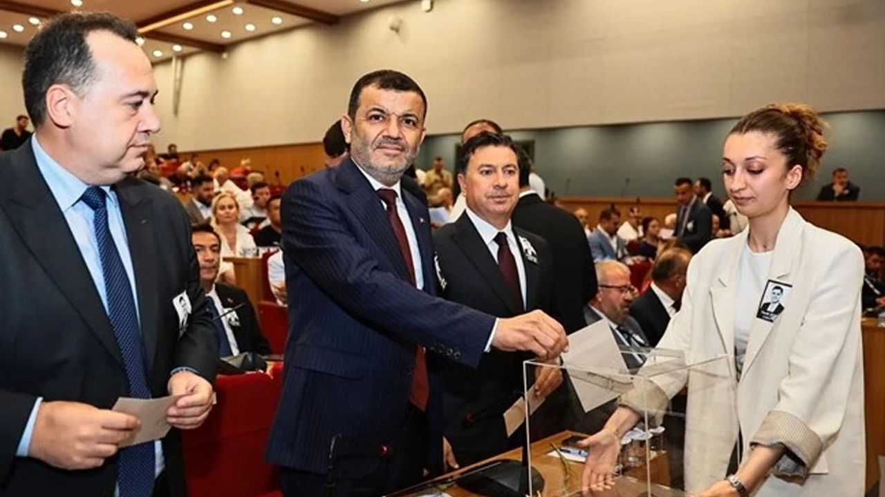 Denizli Başkanı Çavuşoğlu Ege Belediyeler Birliği Başkanı Seçildi