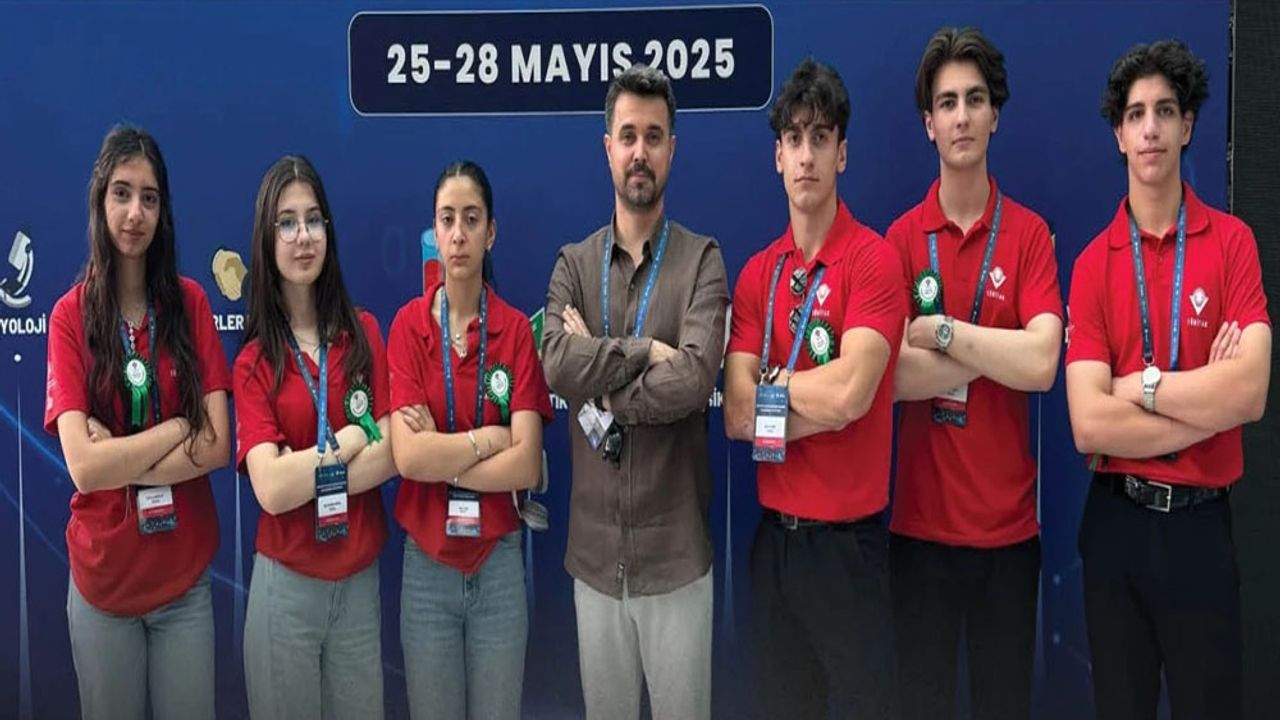 Batman Okulları TÜBİTAK Finallerinde Türkiye İkincisi Oldu