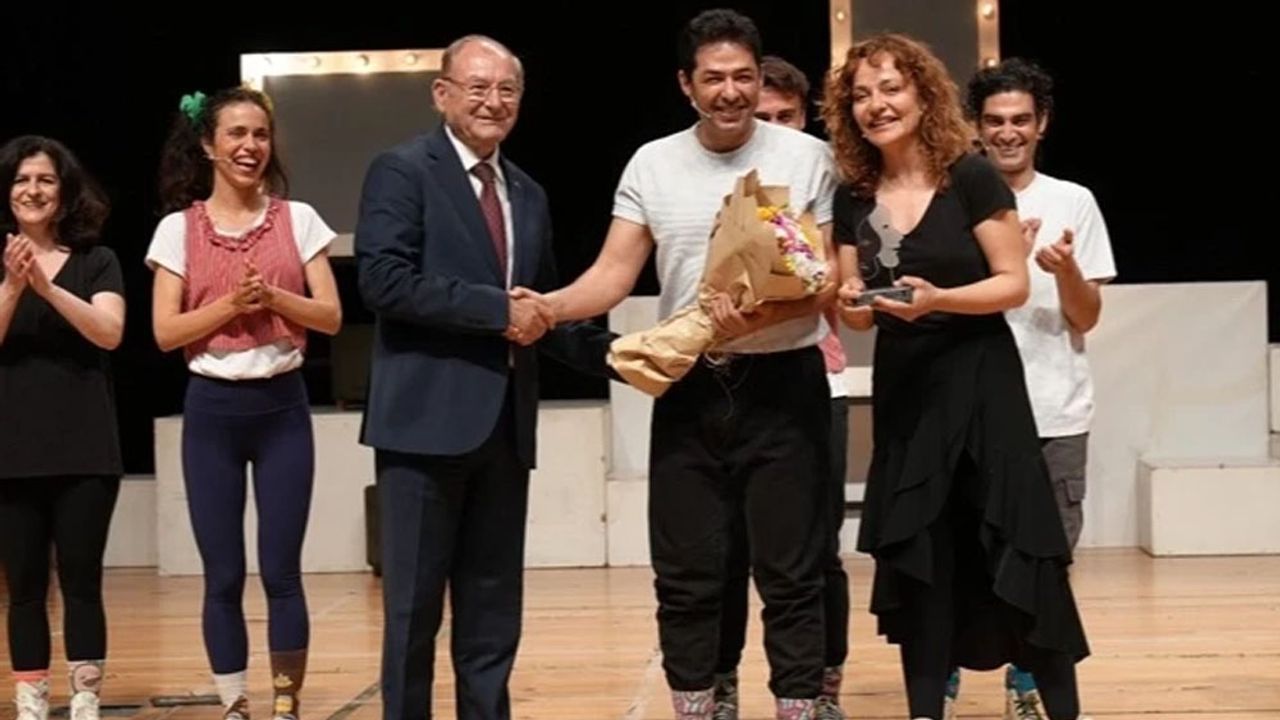 Denizli Tiyatro Festivali 22 Toplulukla Büyük Final Yaptı