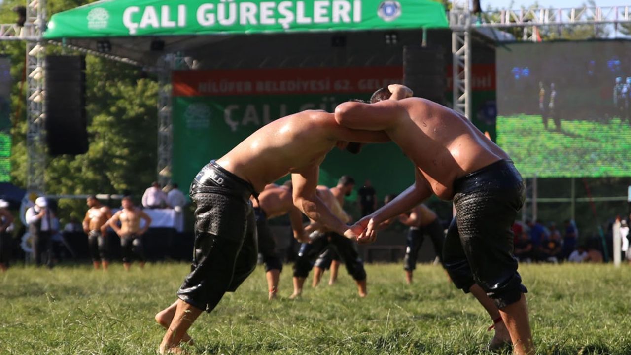 63. Çalı Yağlı Güreşleri’ne 800 Pehlivan ve Binlerce Seyirci Katılacak