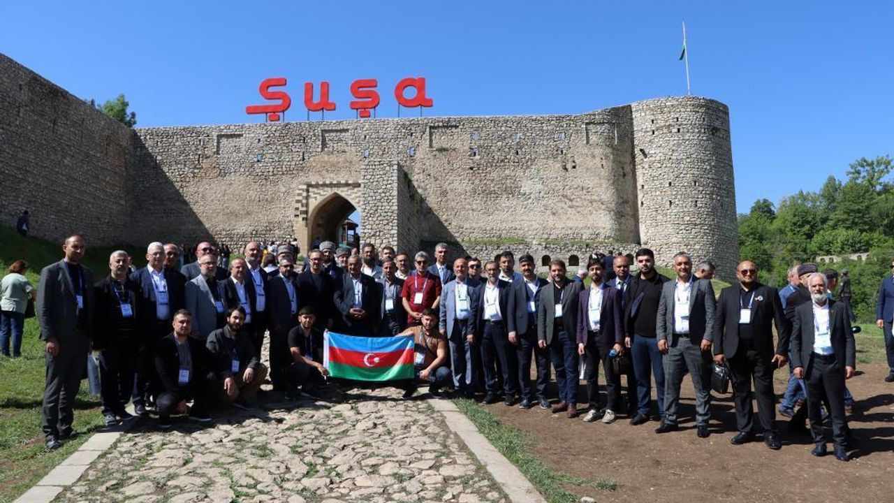 Kars ve Iğdır Din Heyeti Azerbaycan’da Dini ve Kültürel Temaslarda Bulundu