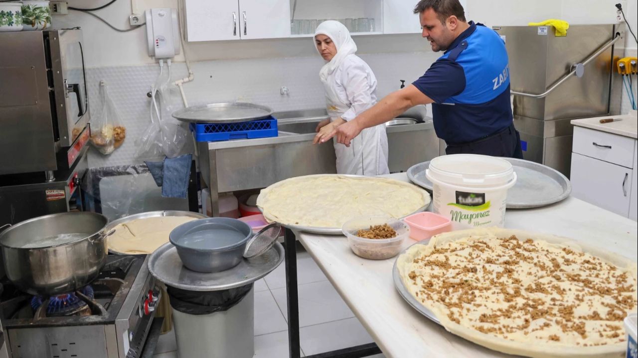 Meram’da Fahiş Fiyat ve Hijyen Denetimleri Sıklaştı