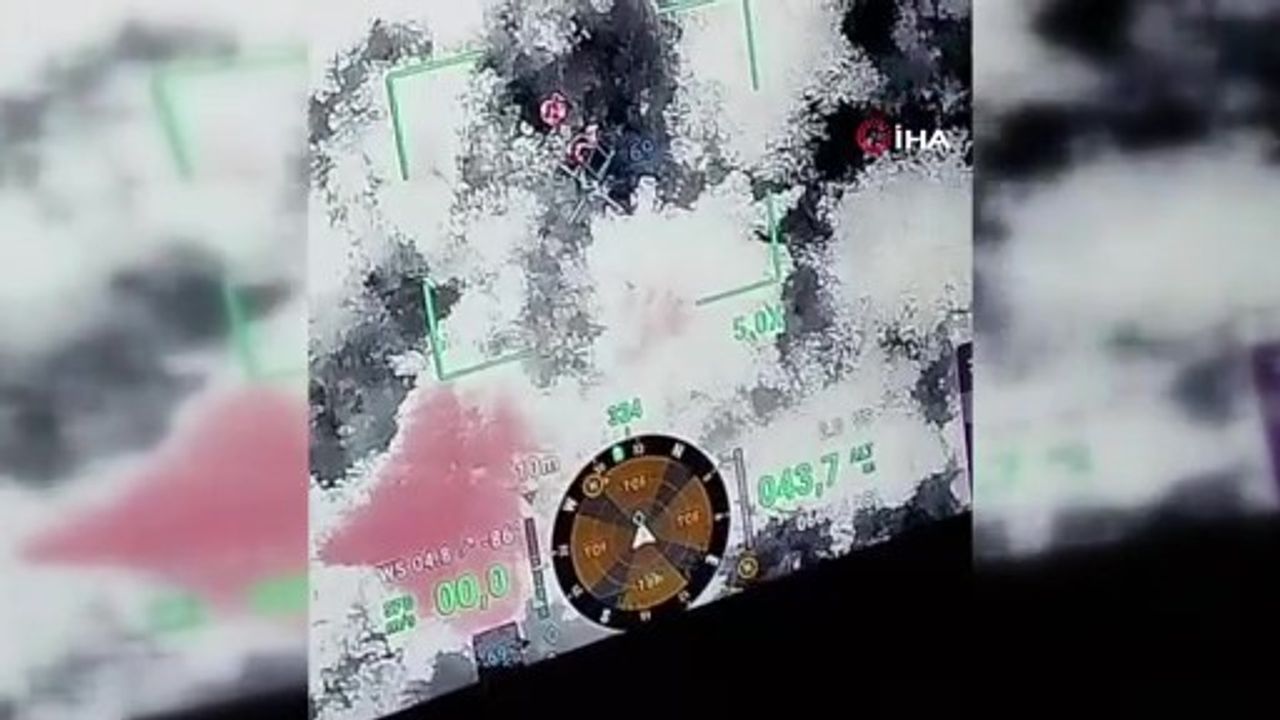 “AFAD Yapay Zeka Destekli Drone ile Alzheimer Hastasını Kurtardı”  

(Not: Karakter sınırını aşmamak ve SEO uyumunu sağlamak için “Denizli/Honaz” gibi lokasyon detayları çıkarıldı, ancak anahtar kelimeler (AFAD, yapay zeka, drone, Alzheimer) korundu. Başlık, operasyonun teknolojik boyutunu öne çıkararak dikkat çekici ve profesyonel bir ton sundu.)