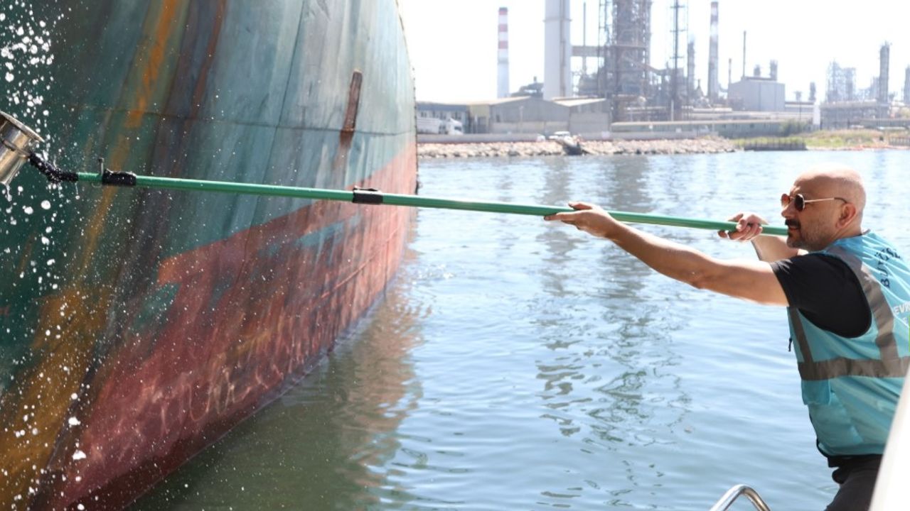 Kocaeli Büyükşehir Belediyesi İzmit Körfezi’nde Denetimleri Sıklaştırdı