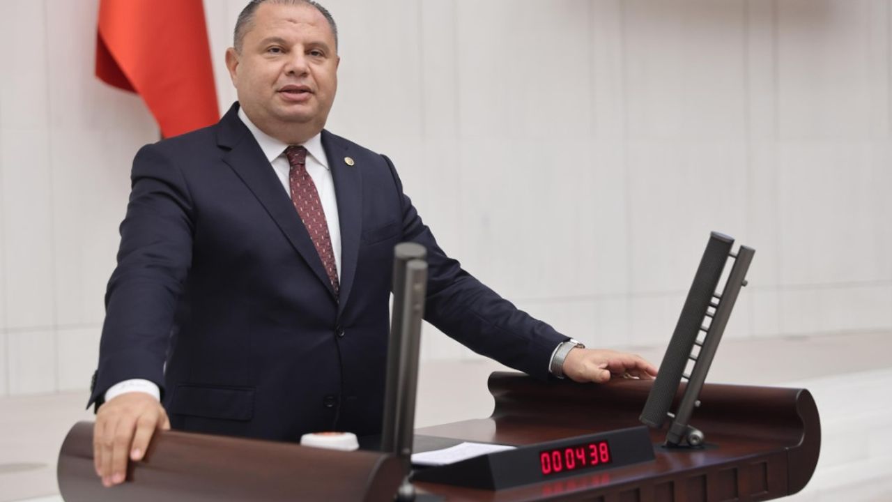 “Sosyal Medyanın Gençlerde Yarattığı Ruhsal Risklere Düzenleme Çağrısı”