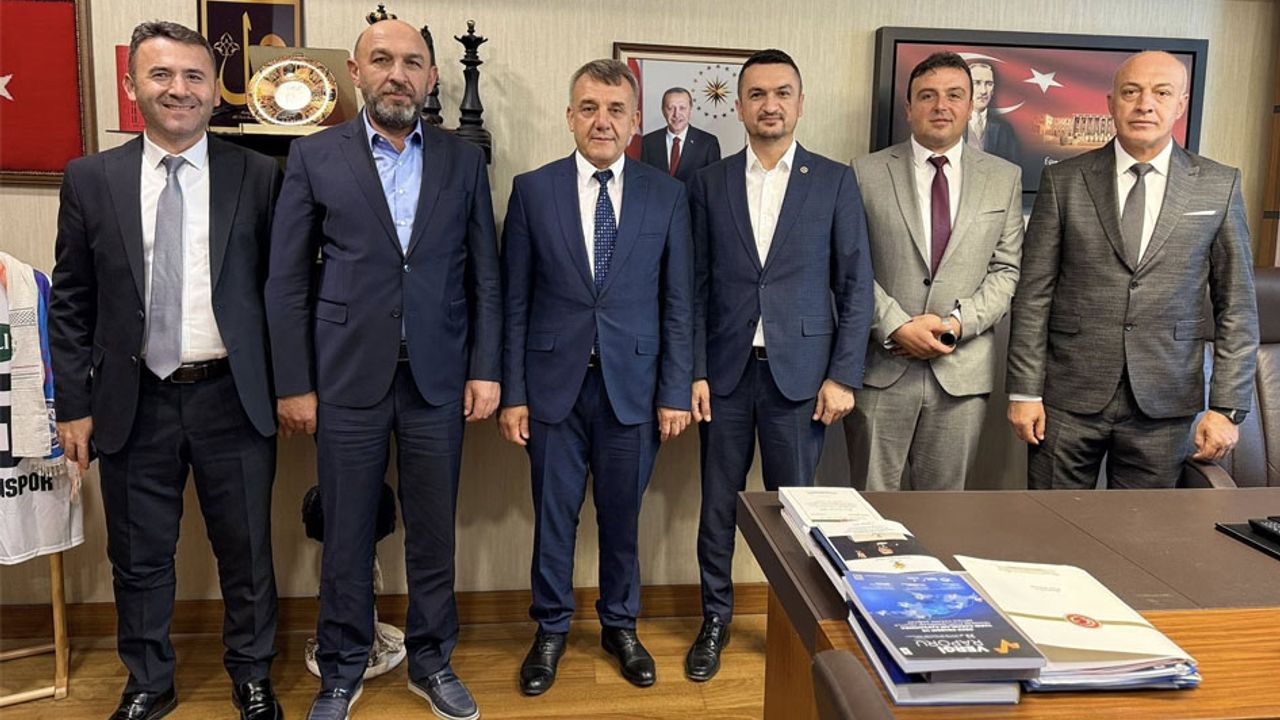 Burdur’da Pancar Üreticileri Milletvekili ile Sorunlarını Görüştü