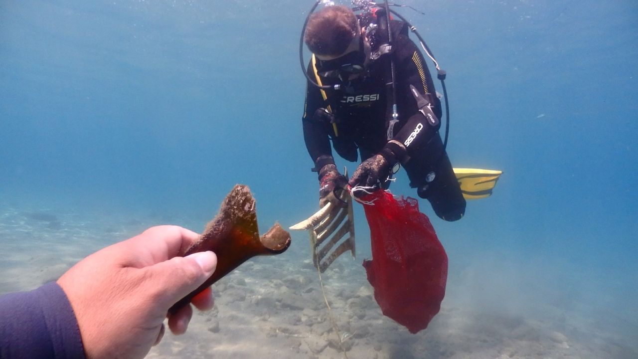 Bodrum’da Deniz Dibi Temizliği ile 168 Kg Atık Toplandı