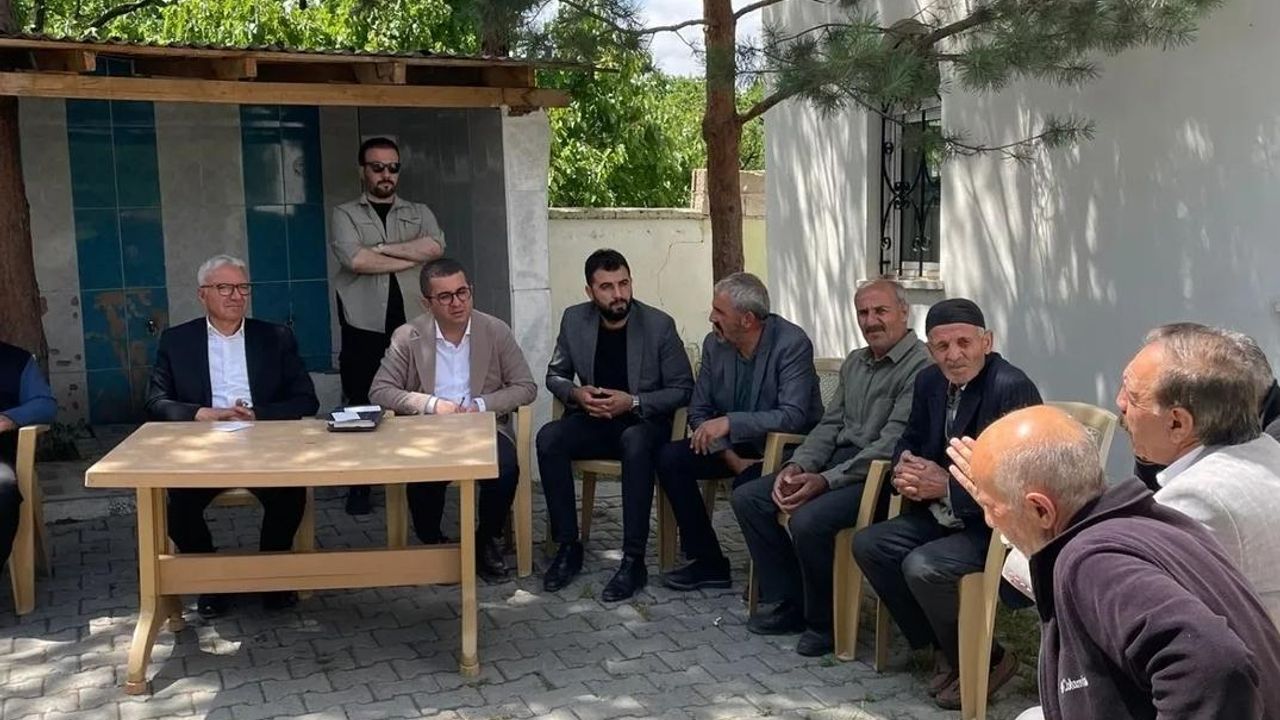 Kars Kaymakamı Mahalle Ziyaretinde Taziye Evi İnceledi