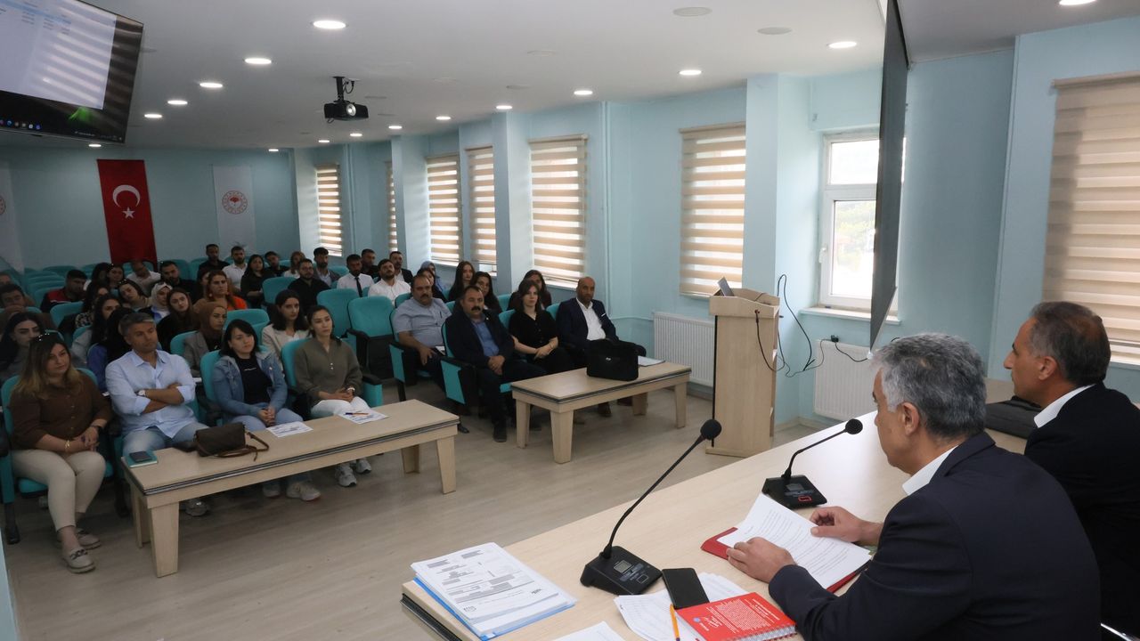 Kars’ta Genel Tarım Sayımı Personel Eğitimi Başladı