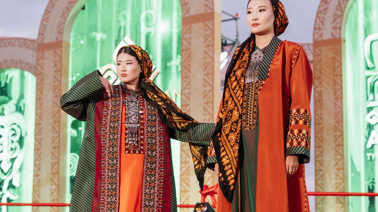 TÜRKSOY Etkinliğindeki Fotoğraf The Guardian’da Günün Fotoğrafı Seçildi