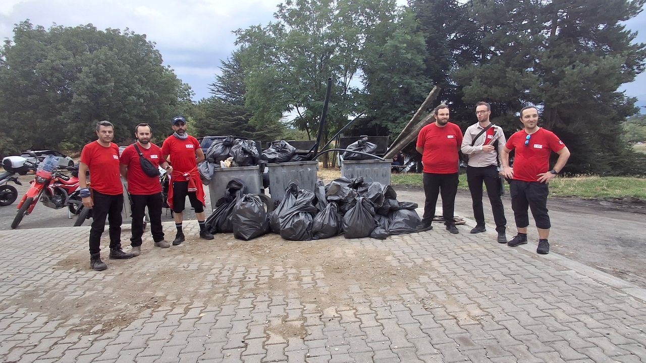 Ankaralı Motosikletliler Karagöl’de Çevre Temizliği Yaptı