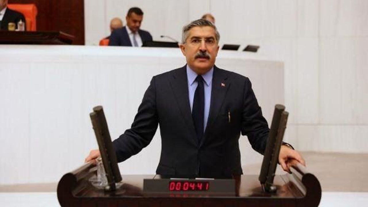 AK Parti’nin 25 Yıllık Başarısında Liderlik ve Halk Desteği Vurgusu