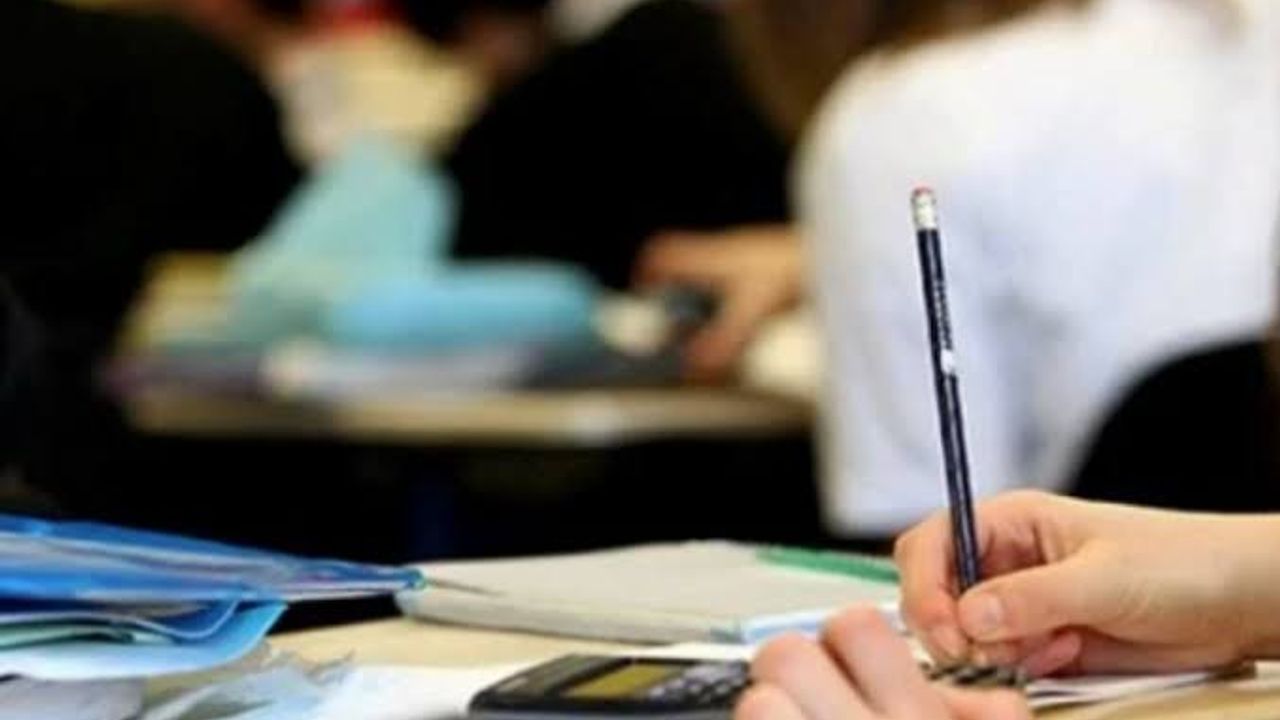 Devlet Üniversitelerinde 184 Bin Kontenjan Azaldı: Tercih Rehberi