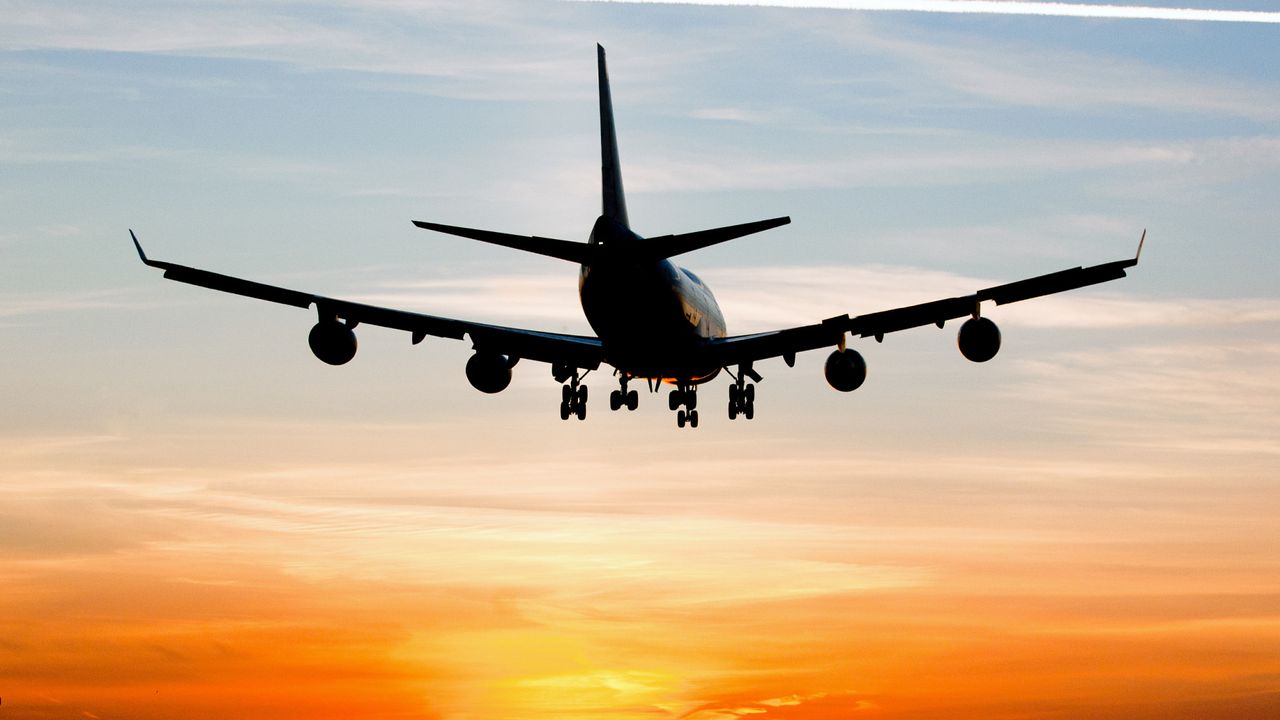 AB Onayıyla Uçaklarda Sıvı Kısıtlamaları Gevşetiliyor