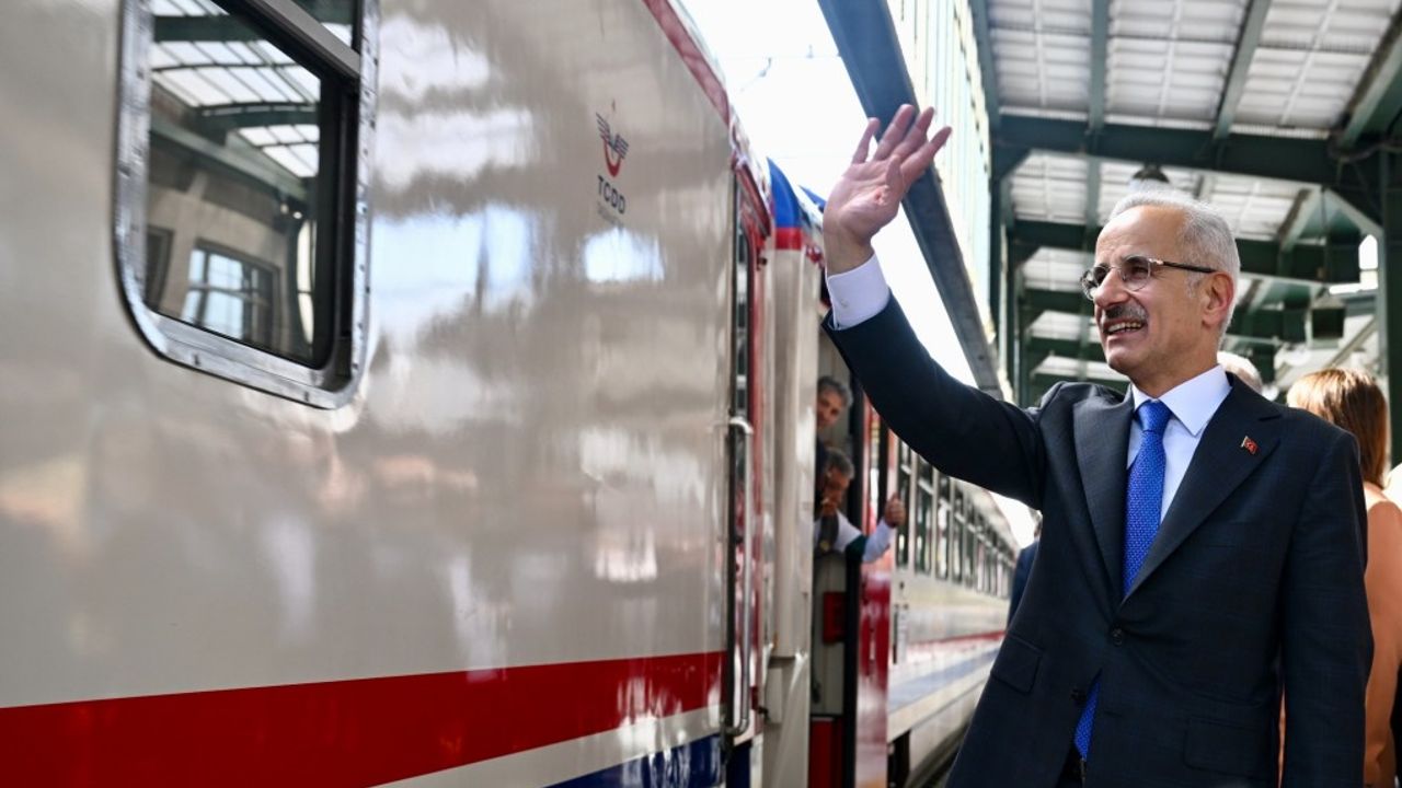 Karaelmas Ekspresi Sonbaharda Üç Yeni Sefer Yapacak