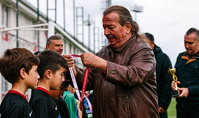 Atakum Belediyespor 10 Kasım Atatürk Kupası’nda Şampiyon