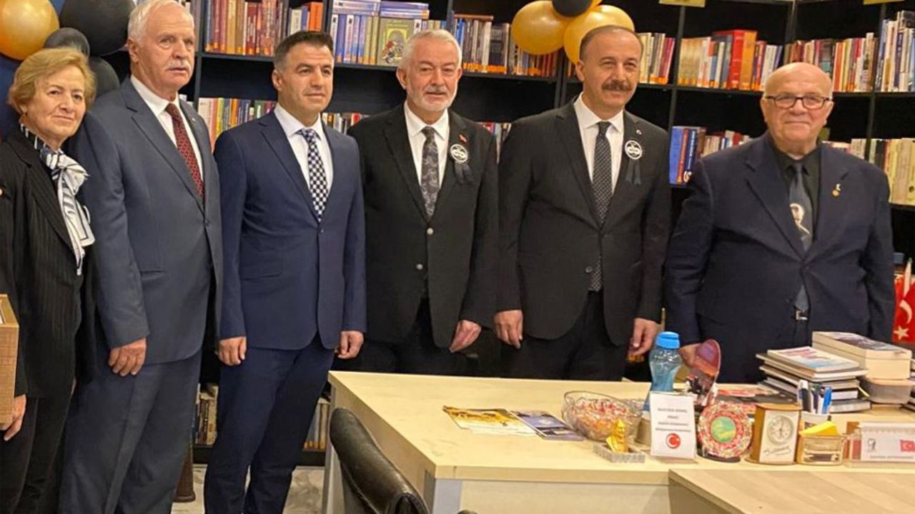 Mustafa Kemal Pınar: Okumayan Toplum Çürümeye Mahkum