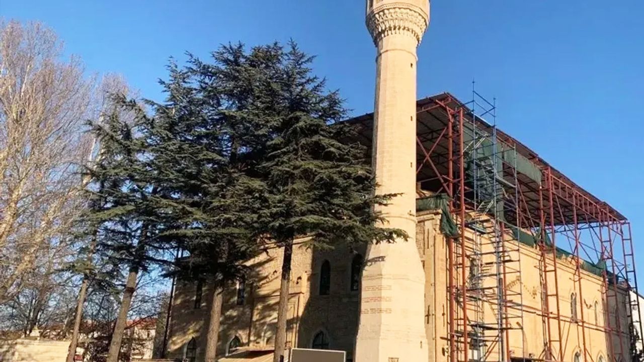 Isparta Ulu Camii Restorasyonu Gecikti