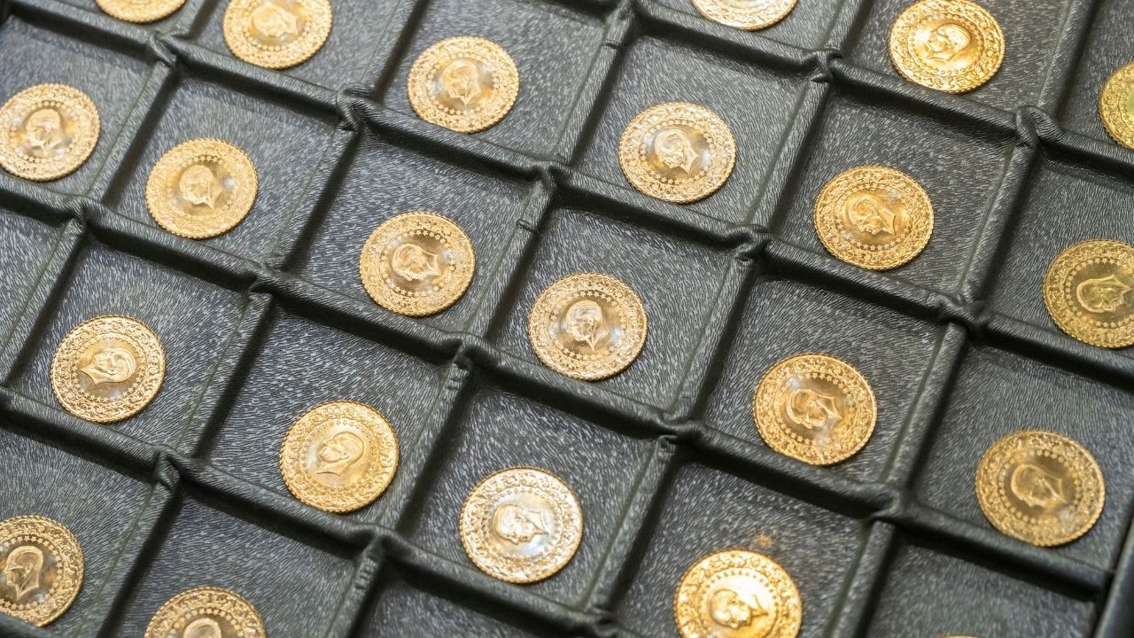 Gram Altın Fed Sinyalleriyle 5.654 Liraya Yükseldi