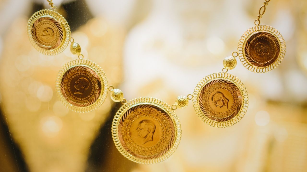 Kapalıçarşı’da Altın Fiyatları: Çeyrek 9.494 TL, Ons 4.095 Dolar