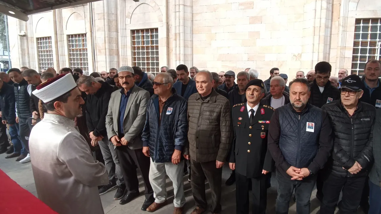 Emekli Pilot Tuğgeneral Senai Günal Vefat Etti
