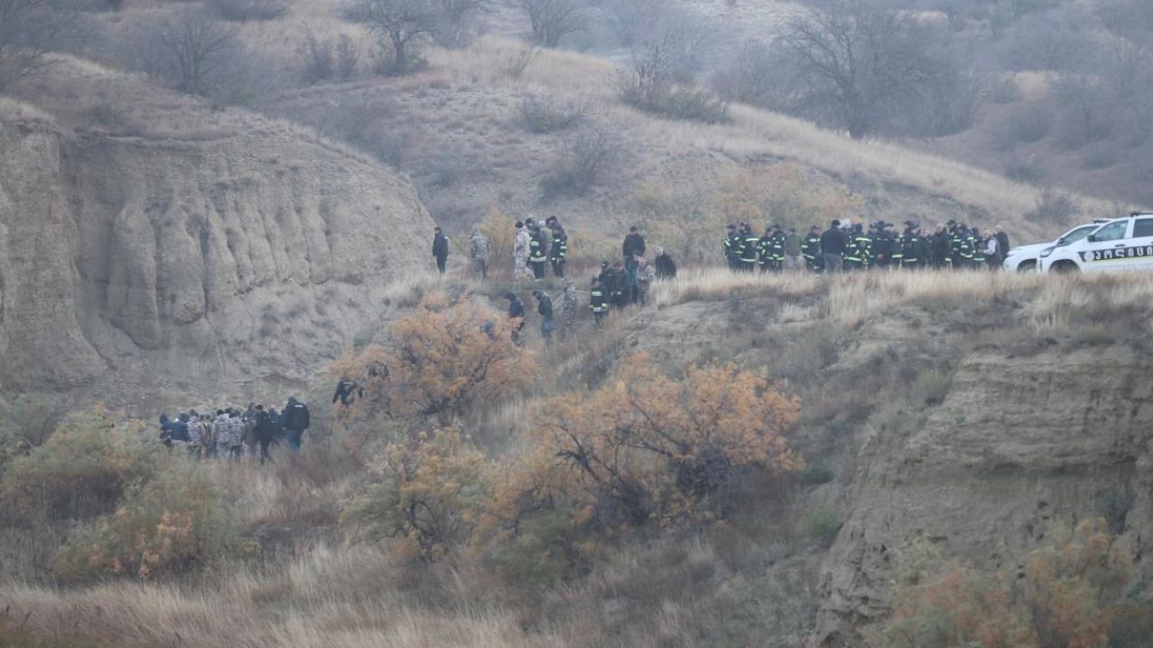 Gürcistan’da Dağ Kazasında Helikopterli Arama Kurtarma