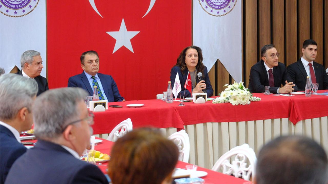 Burdur’da Kamu Hizmetleri Koordinasyonu Masaya Yatırıldı