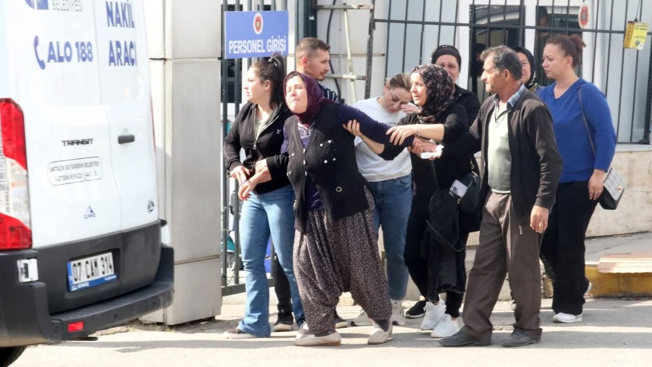 Antalya’da Trafik Kazası: 1 Kişi Hayatını Kaybetti