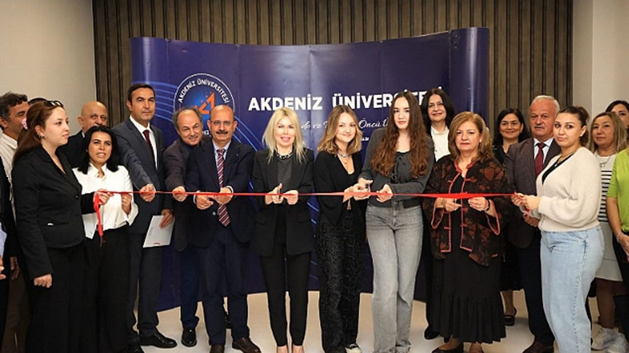 Antalya Üniversitesi Kütüphanesi 705 Metrekare Genişledi