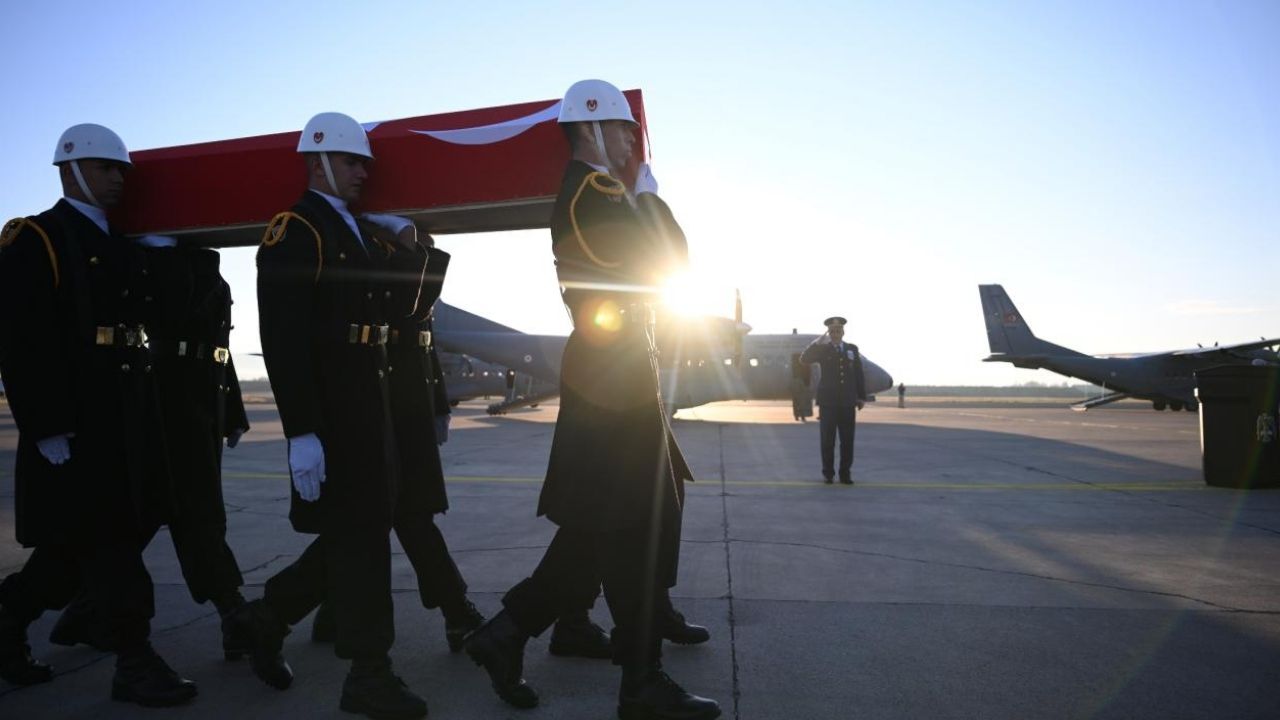 A400M Kazasında 20 Asker Şehit Oldu, TSK Açıklama Yaptı