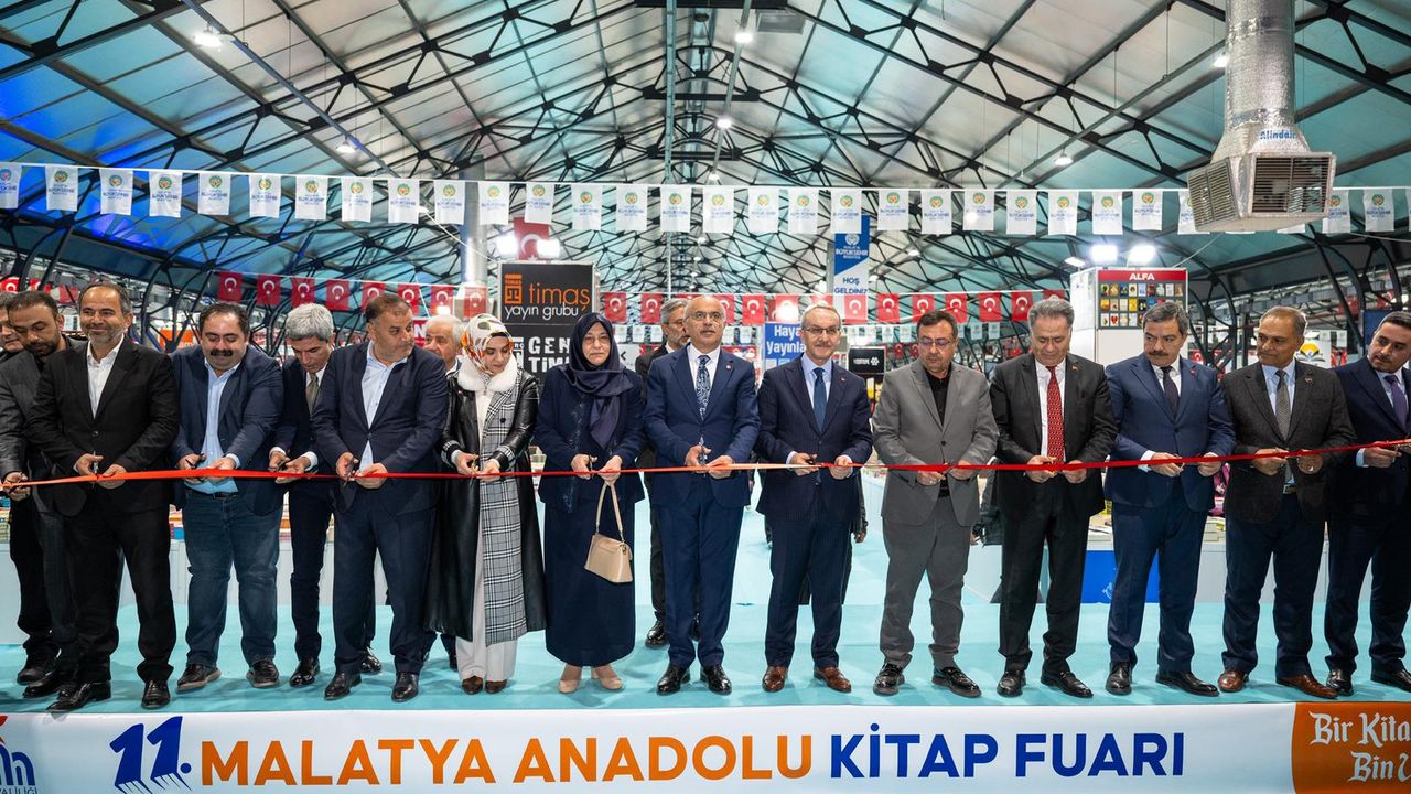 Malatya 11. Kitap Fuarı Açıldı: 320 Yayınevi Katılıyor