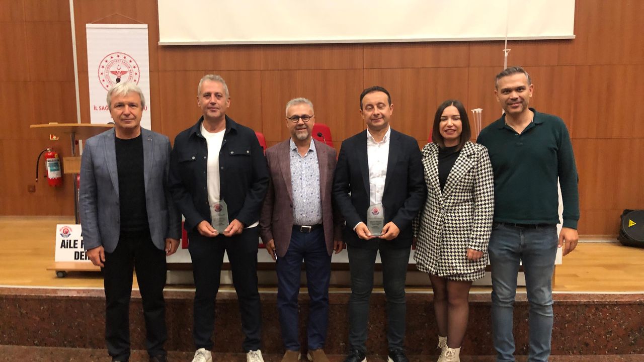 AHDEF Aydın’da Sanal Anjiyo ve Klasik Anjiyo Konferansı Düzenledi